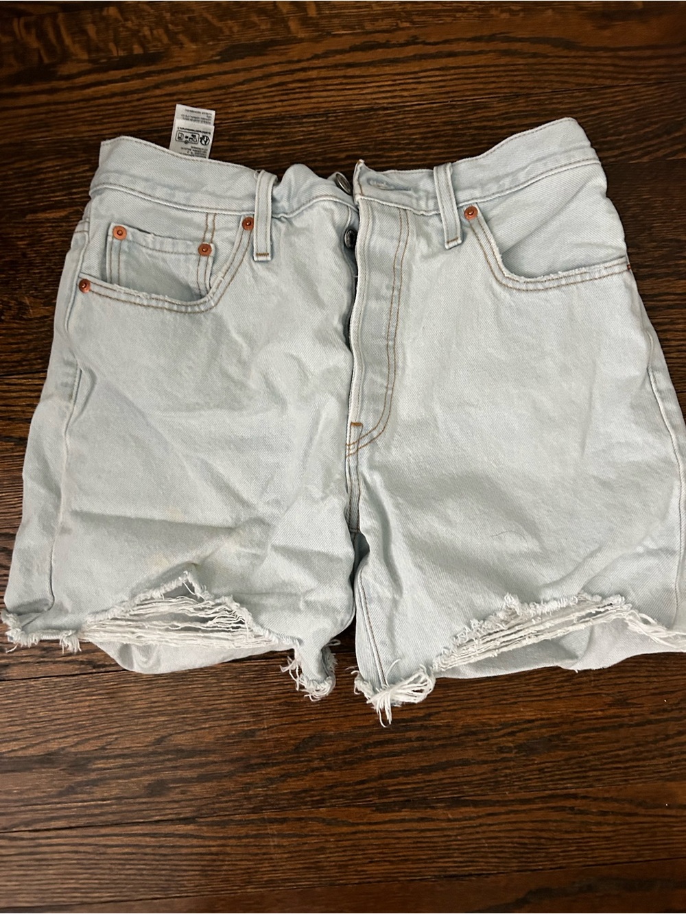 Levi’s 501 shorts size 29